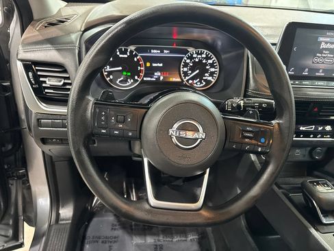 Used 2022 Nissan Rogue SV AWD/4WD image 14