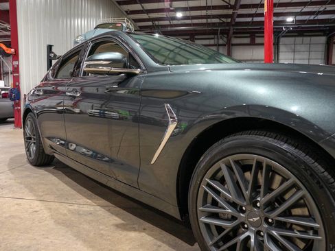 Used 2019 Genesis G70 3.3T Design AWD/4WD image 37