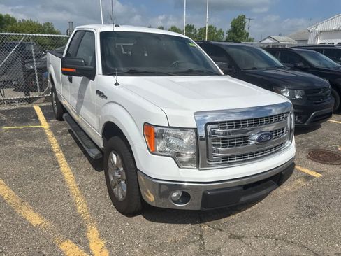 Used 2014 Ford F150 XLT w/ XLT Chrome Package RWD image 5