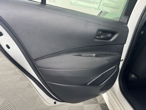 Used 2024 Toyota Corolla LE FWD image 23
