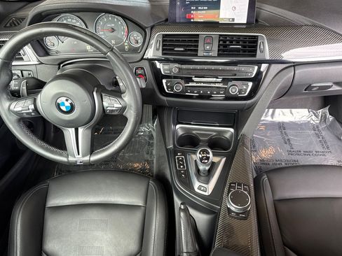Used 2018 BMW M4 Coupe RWD image 16