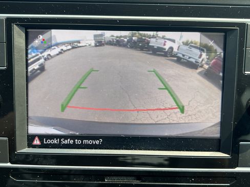 Used 2022 Volkswagen Atlas SE AWD/4WD image 11