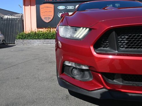 Used 2017 Ford Mustang GT w/ GT Performance Package image 3