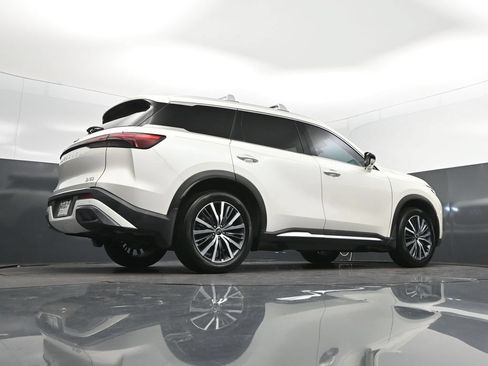 Certified 2023 INFINITI QX60 Sensory w/ Vision Package AWD/4WD image 38
