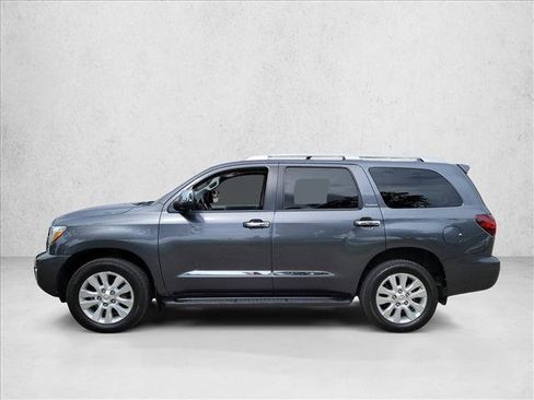 Used 2020 Toyota Sequoia Platinum AWD/4WD image 8