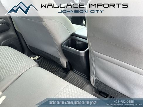 Used 2023 Toyota Tacoma SR AWD/4WD image 38