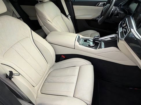 Used 2023 BMW X6 M50i w/ Executive Package AWD/4WD image 34