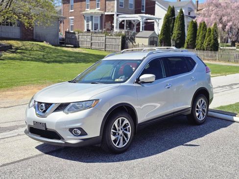 Used 2015 Nissan Rogue SL image 9