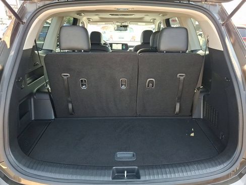 Certified 2024 Kia Telluride S w/ S Sunroof Package AWD/4WD image 29