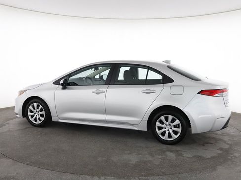 Used 2025 Toyota Corolla LE FWD image 8