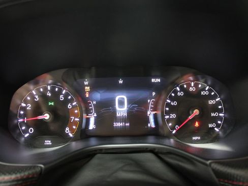 Used 2025 Jeep Compass Trailhawk image 38