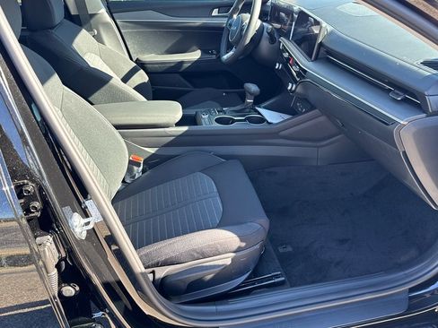 New 2026 Kia K5 LXS FWD image 13