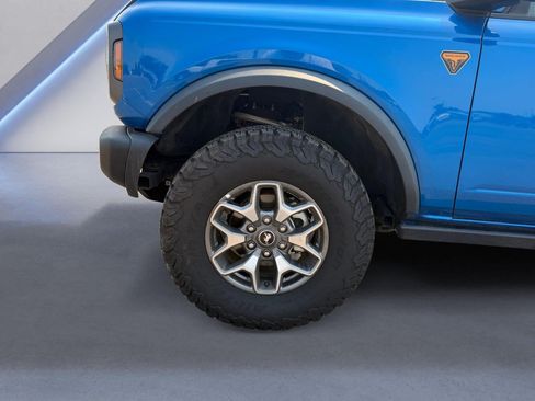 Used 2025 Ford Bronco Badlands AWD/4WD image 19