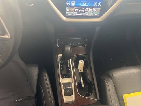 Used 2023 Subaru Ascent Touring image 7