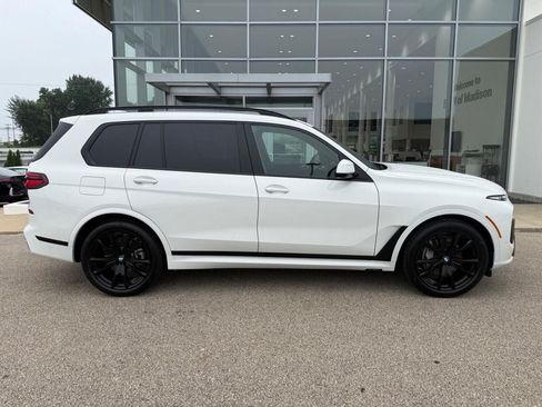 Used 2026 BMW X7 xDrive40i w/ Dynamic Handling Package AWD/4WD image 2