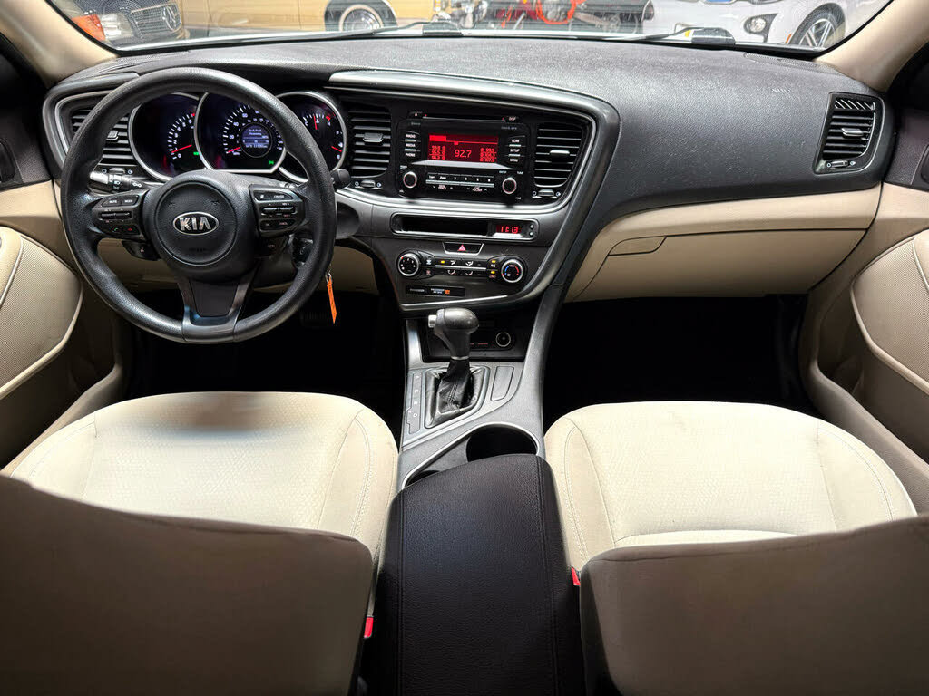 Used 2015 Kia Optima LX FWD image 10
