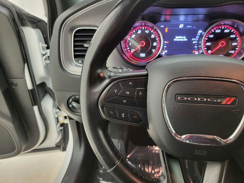 Used 2023 Dodge Charger SXT image 5