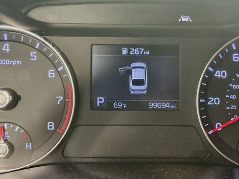 Used 2020 Kia Forte GT-Line FWD image 12