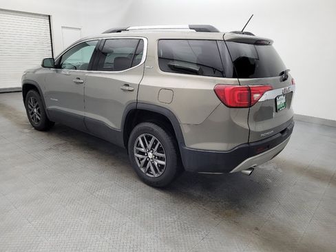 Used 2019 GMC Acadia SLT image 3