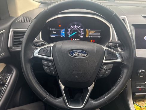 Used 2019 Ford Edge SEL w/ Equipment Group 201A image 10