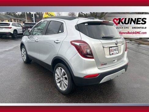 Used 2018 Buick Encore Preferred image 8