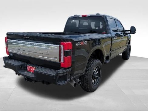 Used 2024 Ford F250 Platinum AWD/4WD image 3