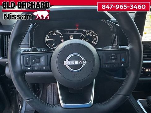 Used 2024 Nissan Pathfinder SL w/ Cargo Package image 23