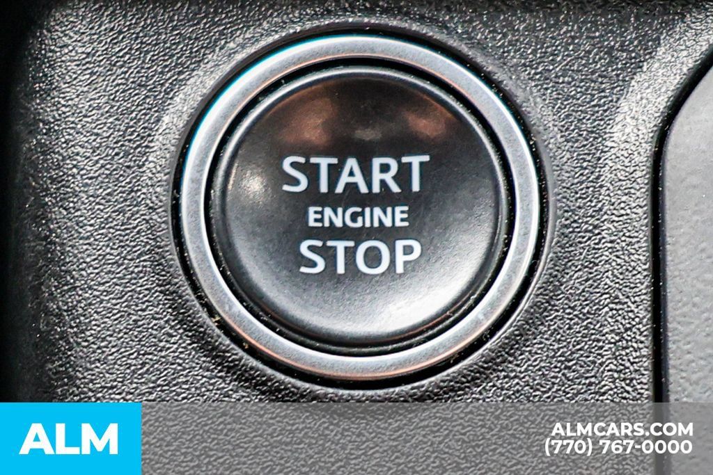 Used 2022 Land Rover Defender 110 X-Dynamic SE AWD/4WD image 41