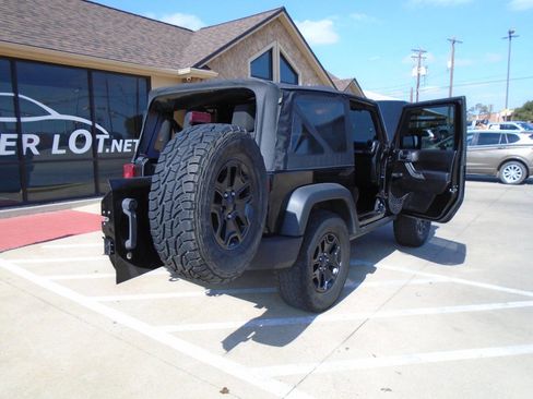 Used 2012 Jeep Wrangler Sport image 21