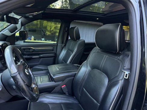 Used 2019 RAM 1500 Limited AWD/4WD image 11