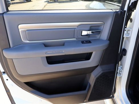 Used 2016 RAM 1500 Lone Star RWD image 13