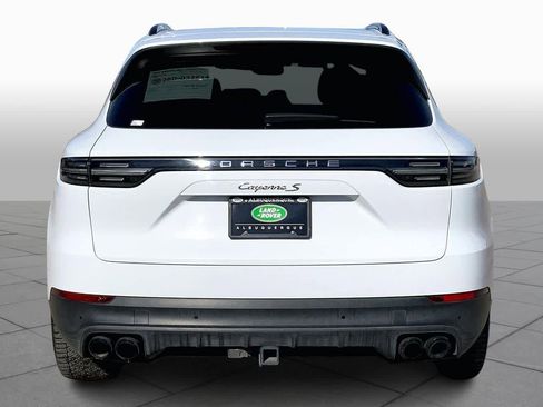 Used 2021 Porsche Cayenne S image 5