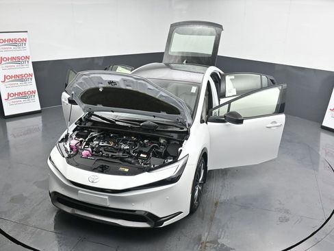 New 2026 Toyota Prius XLE image 37