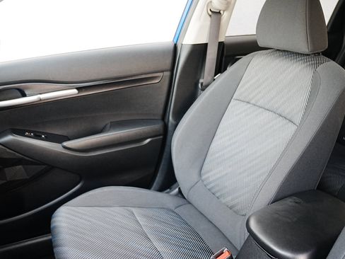 Used 2024 Kia Seltos LX image 11