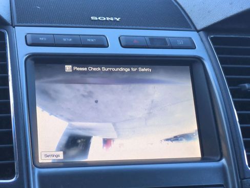 Used 2011 Ford Taurus Limited w/ 303A Rapid Spec Order Code FWD image 30