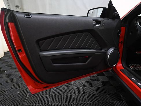 Used 2012 Ford Mustang Premium RWD image 19