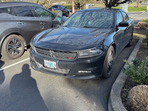 Used 2015 Dodge Charger R/T image 1