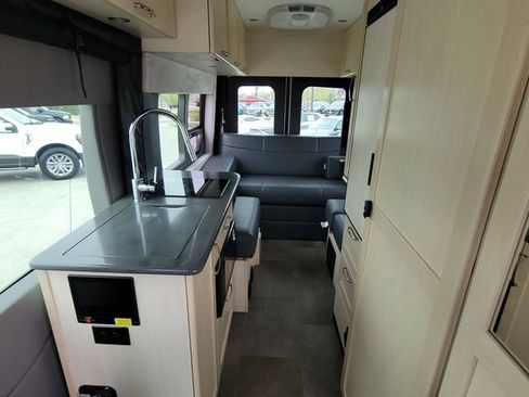 Used 2019 Ford Transit 250 148 High Roof image 12
