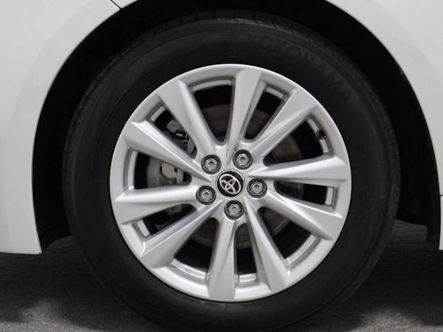Used 2023 Toyota Corolla SE FWD image 34