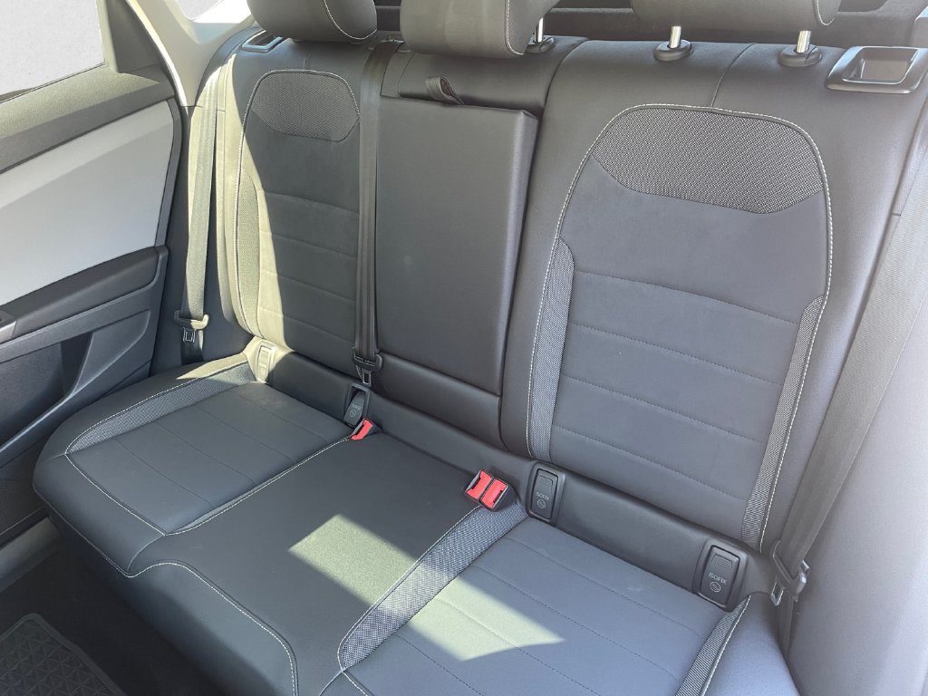 Certified 2023 Volkswagen Taos SE FWD image 13