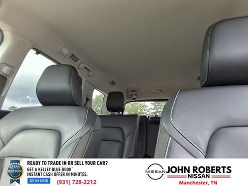 Used 2023 Nissan Pathfinder SL AWD/4WD image 25