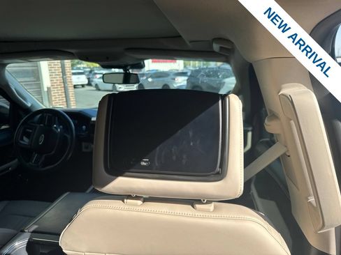 Used 2024 Ford Expedition Platinum AWD/4WD image 13