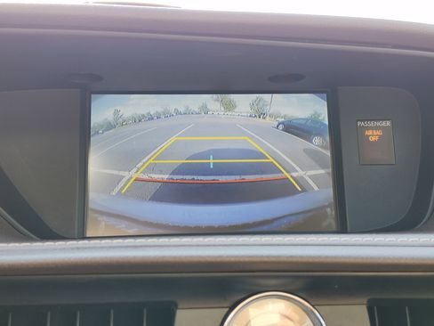 Used 2016 Lexus ES 350 w/ Premium Package w/Wood Trim FWD image 4