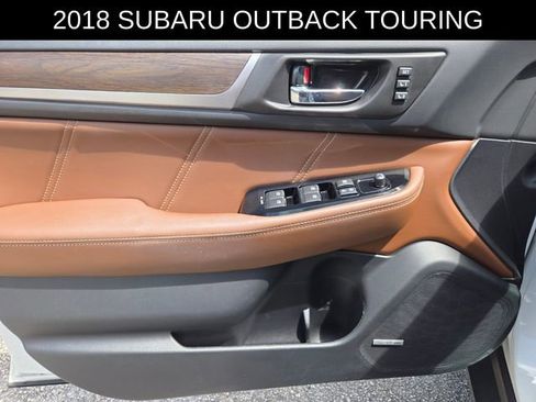 Used 2018 Subaru Outback 3.6R Touring AWD/4WD image 24