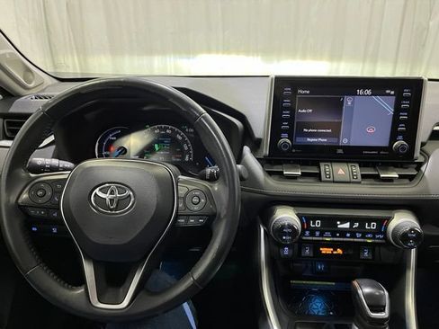 Used 2019 Toyota RAV4 Limited AWD/4WD image 21