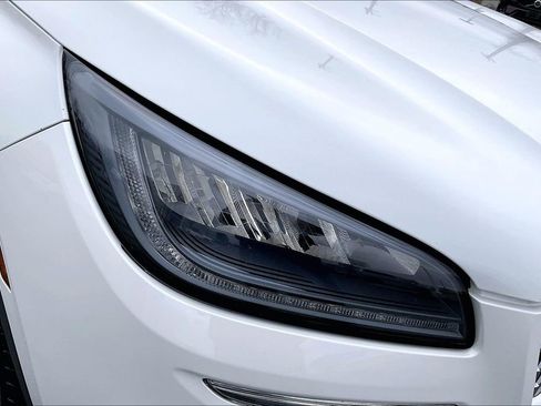 Used 2020 Lincoln Corsair Reserve w/ Elements Package AWD/4WD image 32