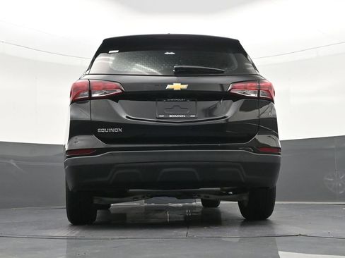 Used 2024 Chevrolet Equinox LS FWD image 30