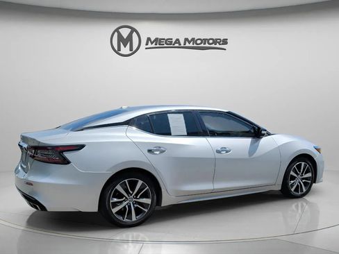 Used 2020 Nissan Maxima 3.5 SV w/ Floor Mat Group FWD image 8