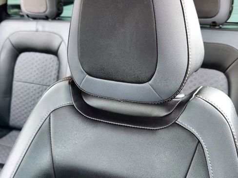 Used 2015 Chevrolet Colorado Z71 AWD/4WD image 15
