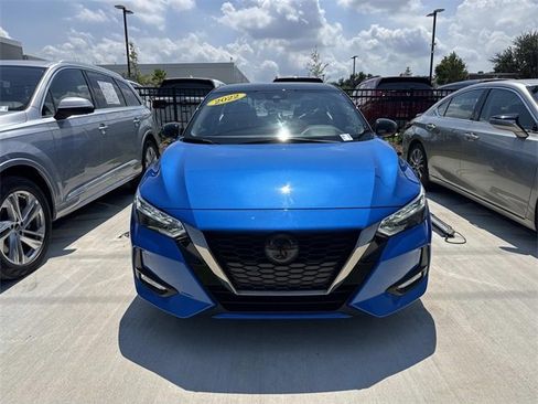 Used 2022 Nissan Sentra SR w/ Electronics Package image 2